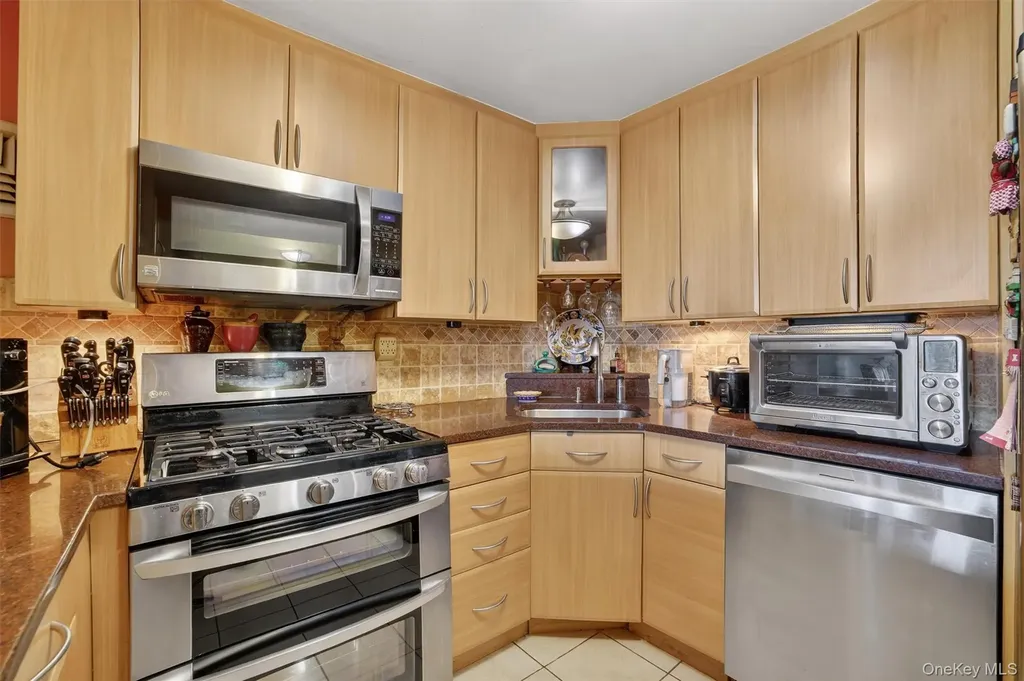 1376 Midland Avenue Bronxville NY 10708