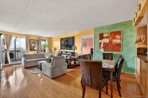 1376 Midland Avenue Bronxville NY 10708