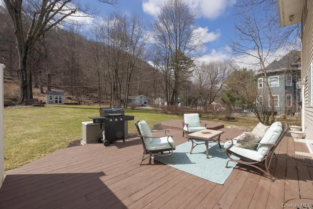 22 Hillside Avenue Haverstraw NY 10927