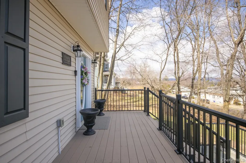 22 Hillside Avenue Haverstraw NY 10927