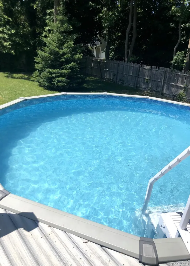 146 Webster Avenue Ronkonkoma NY 11779