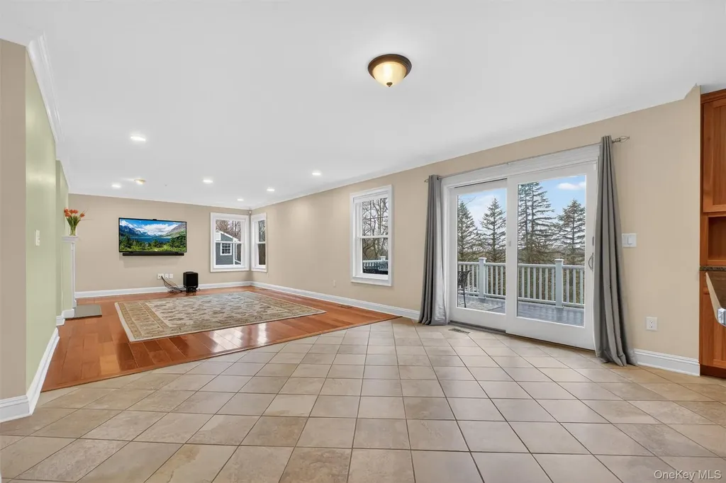 45 E Hill Road Cortlandt Manor NY 10567