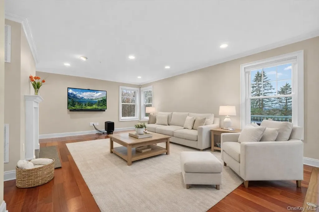 45 E Hill Road Cortlandt Manor NY 10567