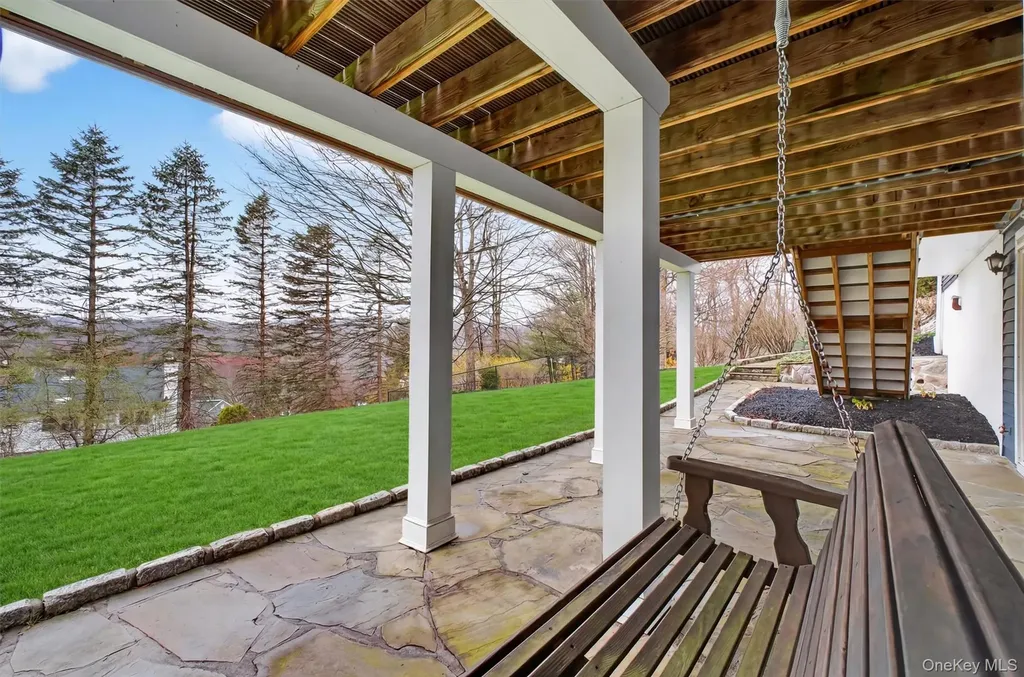 45 E Hill Road Cortlandt Manor NY 10567