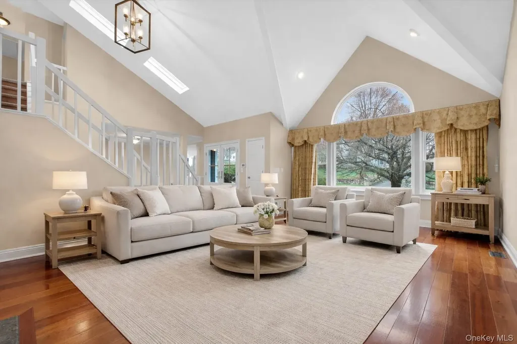 45 E Hill Road Cortlandt Manor NY 10567