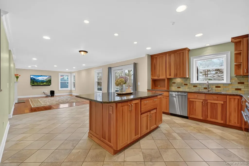 45 E Hill Road Cortlandt Manor NY 10567