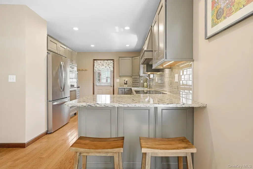 73 Sunset Road Montrose NY 10548