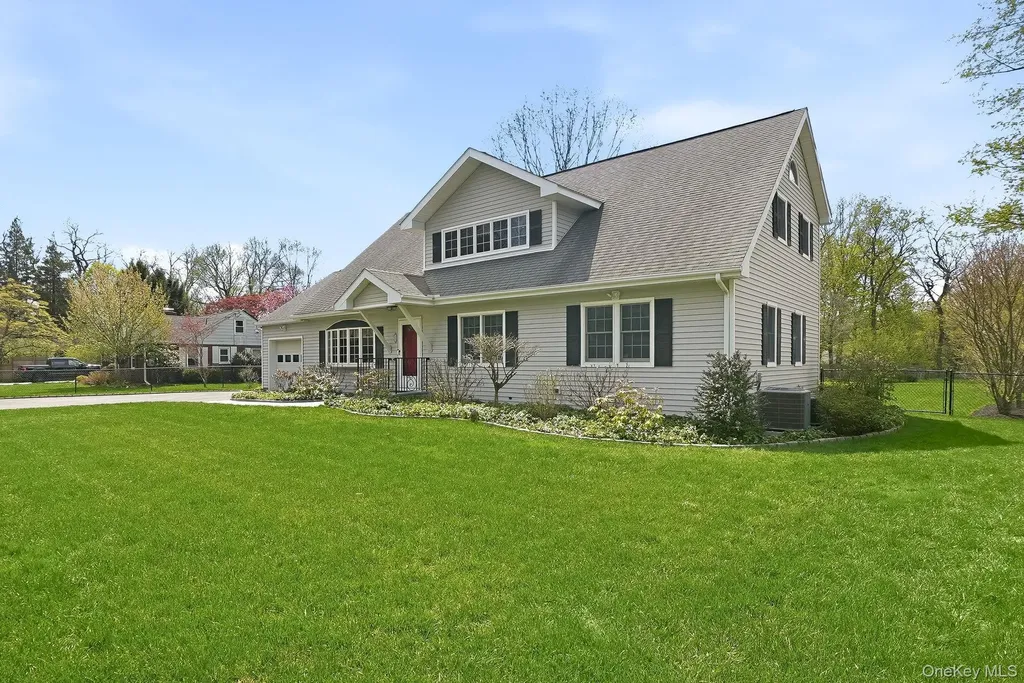 73 Sunset Road Montrose NY 10548