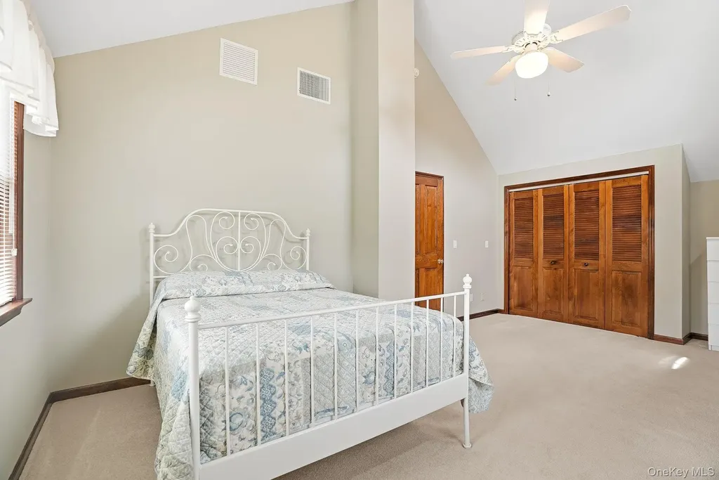 73 Sunset Road Montrose NY 10548