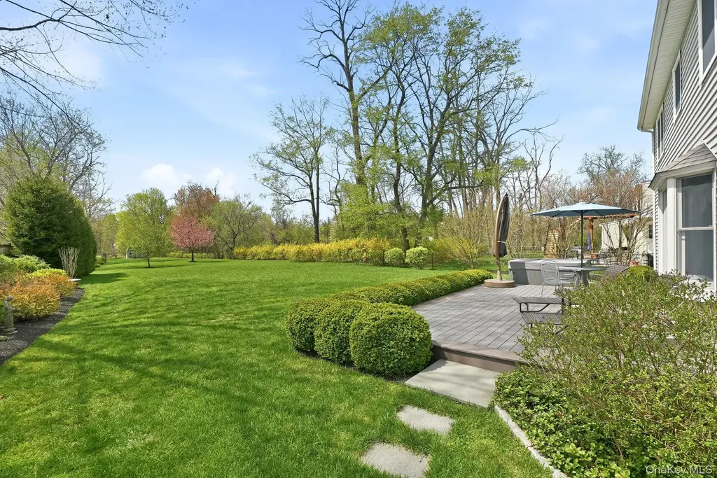 73 Sunset Road Montrose NY 10548