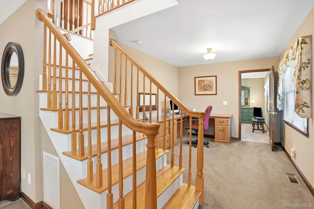 73 Sunset Road Montrose NY 10548