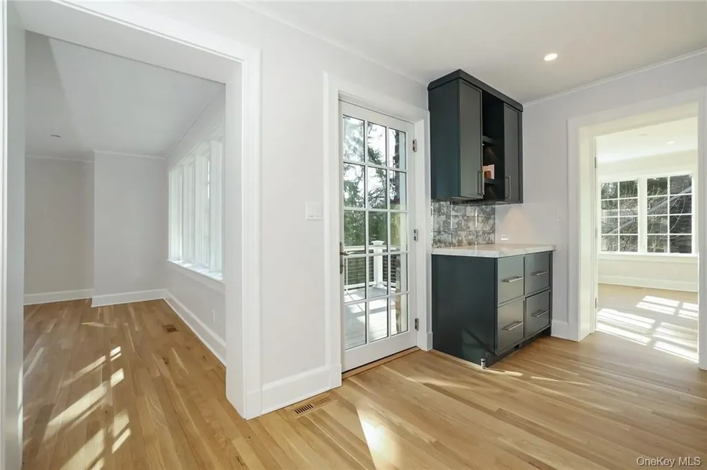 40 Mendota Avenue Rye NY 10580