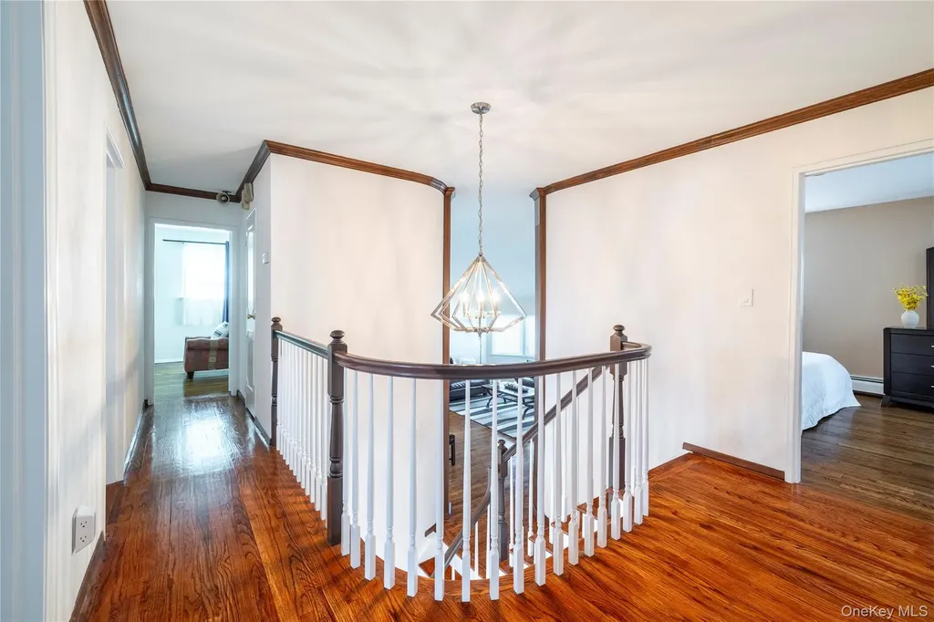 3930 Jane Lane Oceanside NY 11572