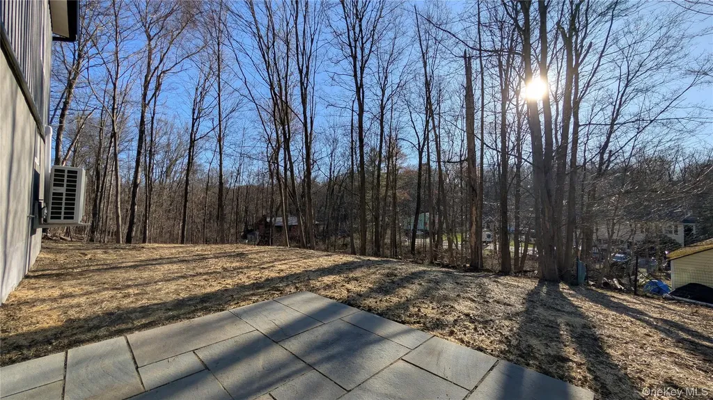 9 Park Road Carmel NY 10512