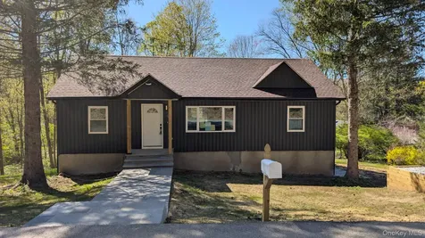 9 Park Road Carmel NY 10512