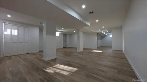 9 Park Road Carmel NY 10512