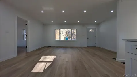 9 Park Road Carmel NY 10512