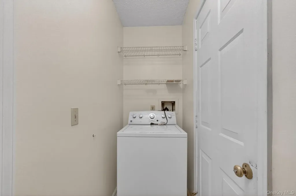 50 Jonathan Drive Mahopac NY 10541