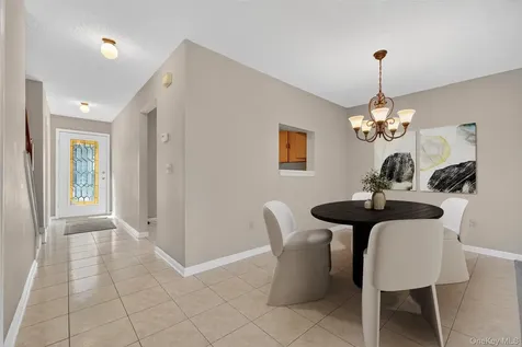 50 Jonathan Drive Mahopac NY 10541