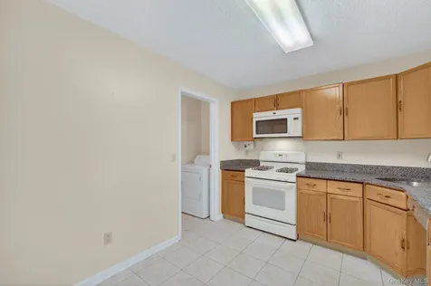 50 Jonathan Drive Mahopac NY 10541