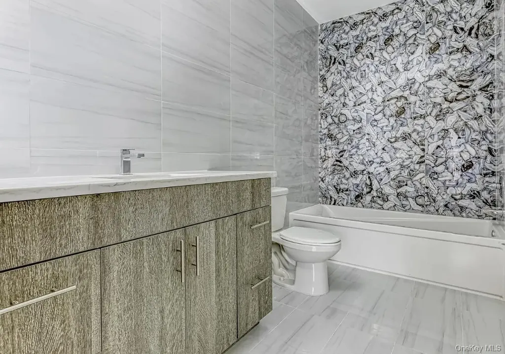 127 Spring Street Monroe NY 10950