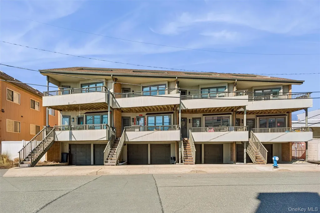 811 Shore Road Long Beach NY 11561
