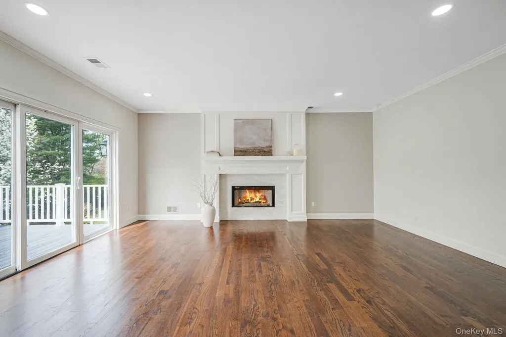 106 Fairway View Drive Commack NY 11725