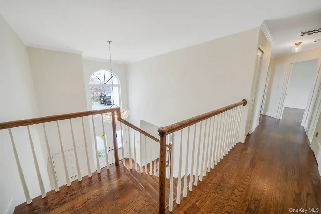 106 Fairway View Drive Commack NY 11725