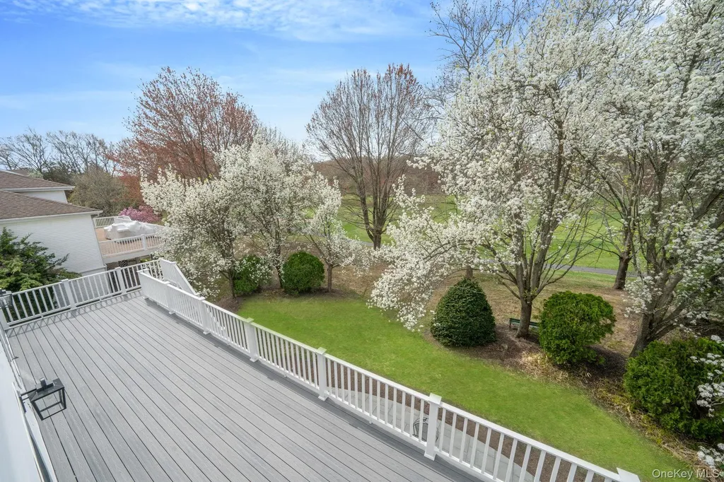 106 Fairway View Drive Commack NY 11725