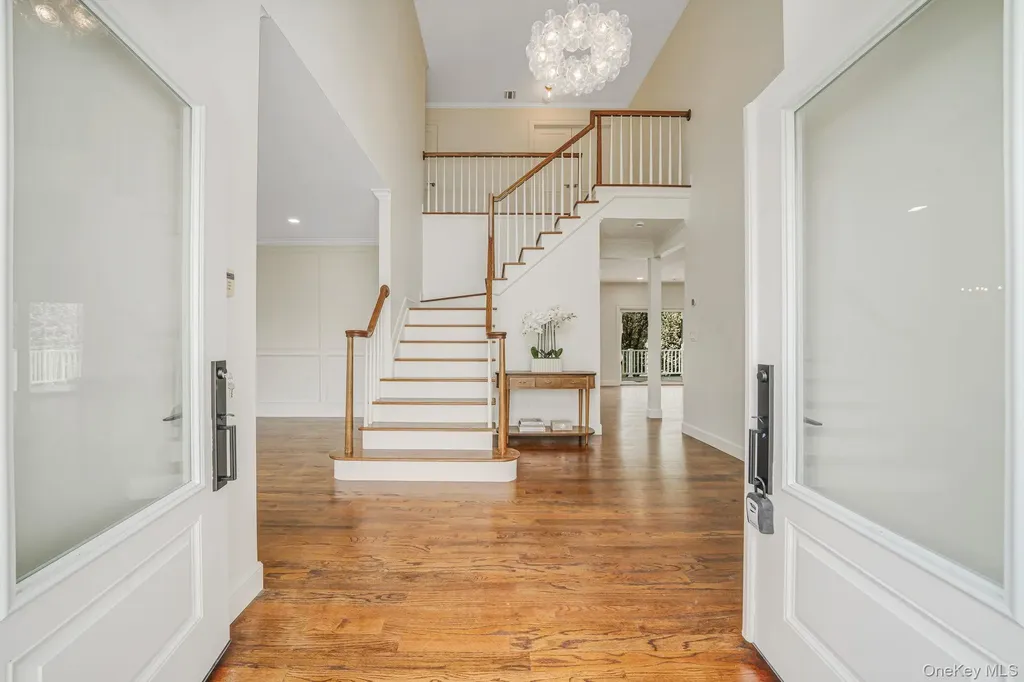 106 Fairway View Drive Commack NY 11725