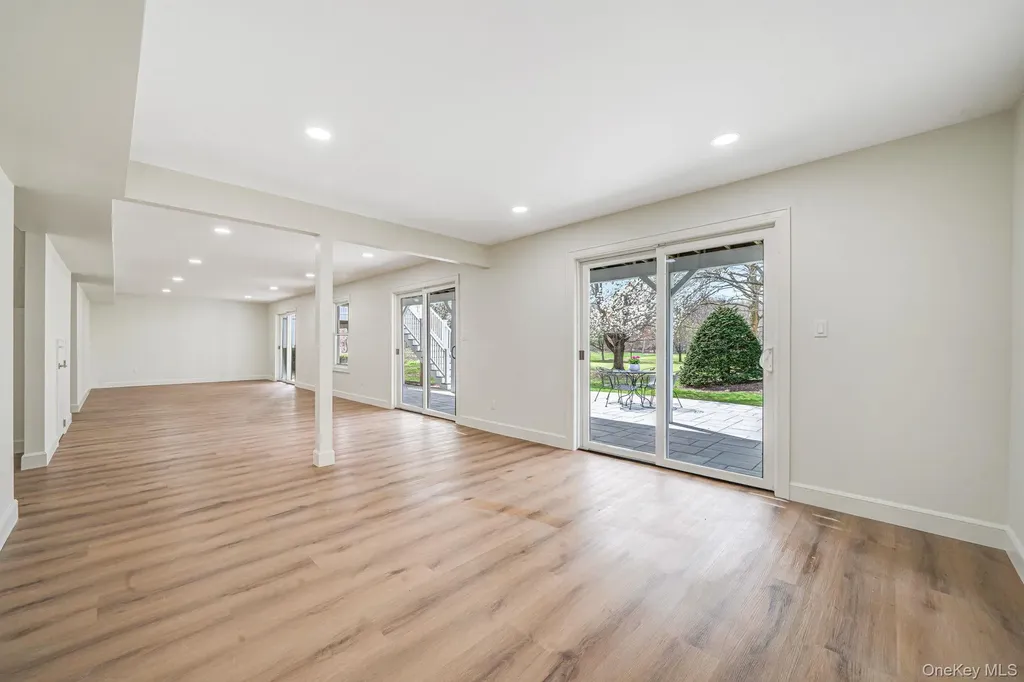 106 Fairway View Drive Commack NY 11725