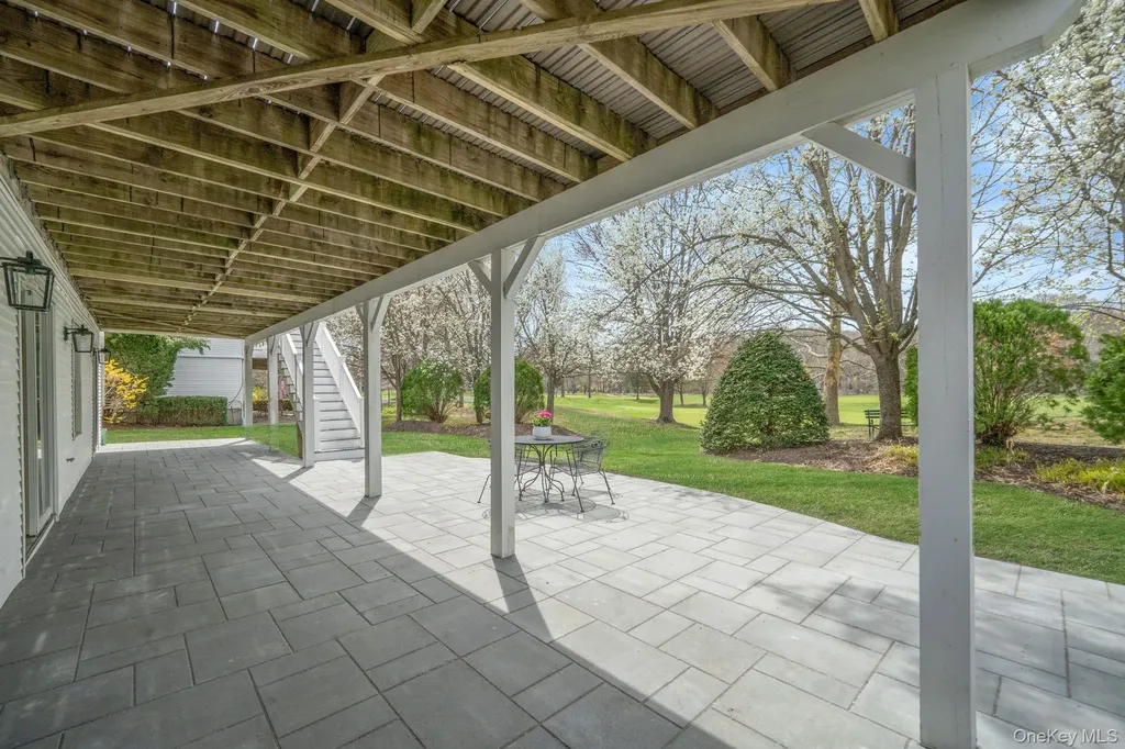 106 Fairway View Drive Commack NY 11725