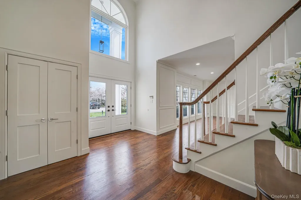 106 Fairway View Drive Commack NY 11725