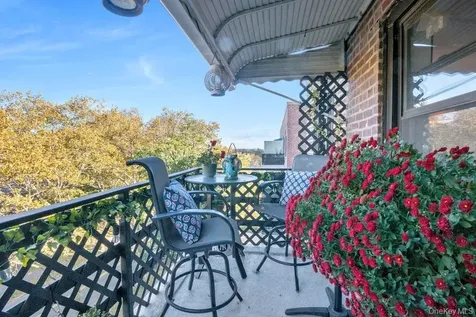 620 Pelham Road New Rochelle NY 10805