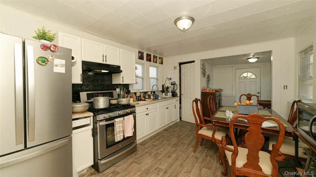 61 River Avenue Patchogue NY 11772