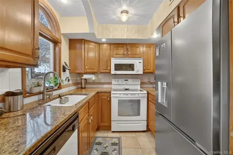 22 Jerome Drive Cortlandt Manor NY 10567