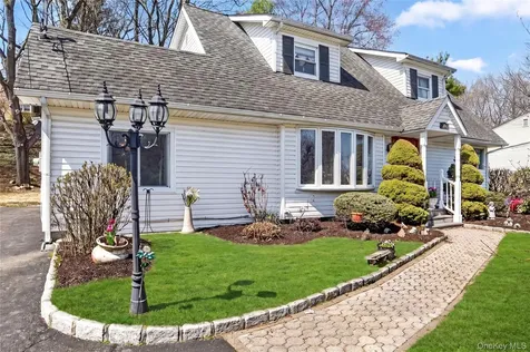 22 Jerome Drive Cortlandt Manor NY 10567