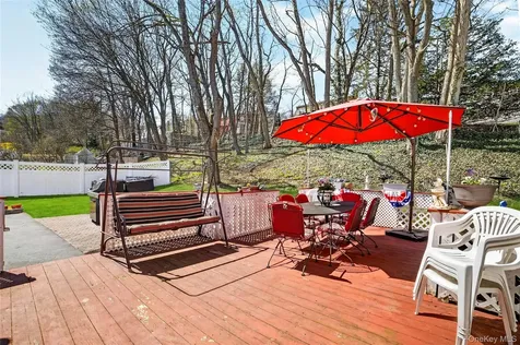 22 Jerome Drive Cortlandt Manor NY 10567