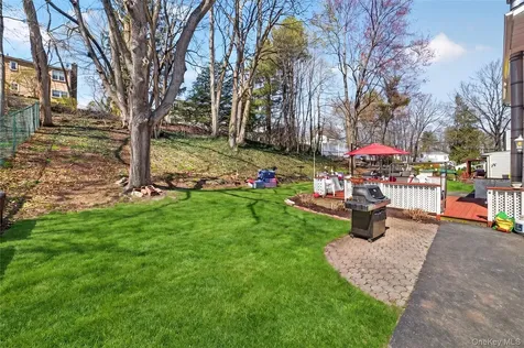 22 Jerome Drive Cortlandt Manor NY 10567