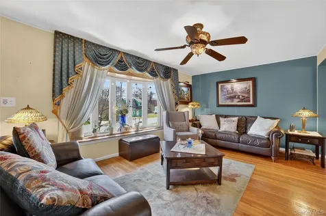 22 Jerome Drive Cortlandt Manor NY 10567