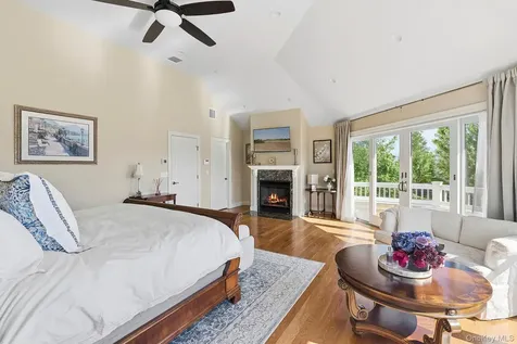 5 Woodcock Lane Remsenburg NY 11960
