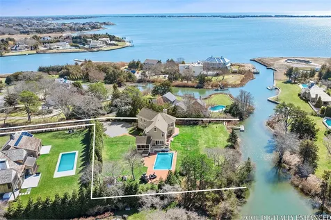 5 Woodcock Lane Remsenburg NY 11960