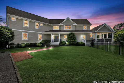 5 Woodcock Lane Remsenburg NY 11960