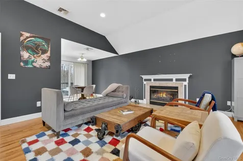 57 Dogwood Lane Beacon NY 12508