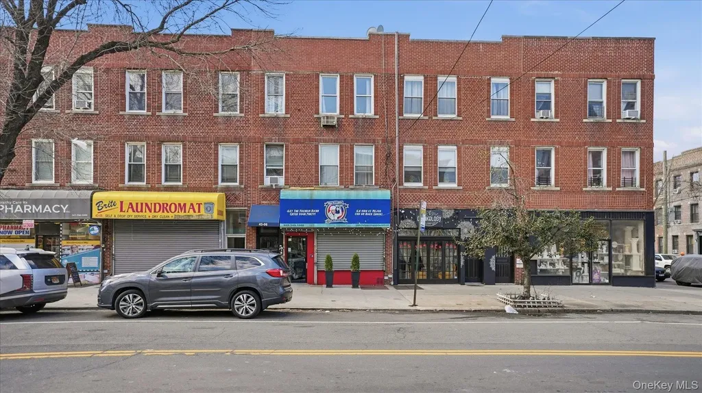 43-06 34 Avenue Astoria NY 11101