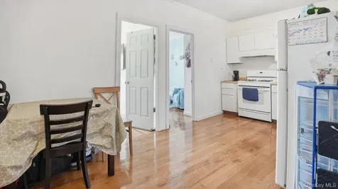 43-06 34 Avenue Astoria NY 11101