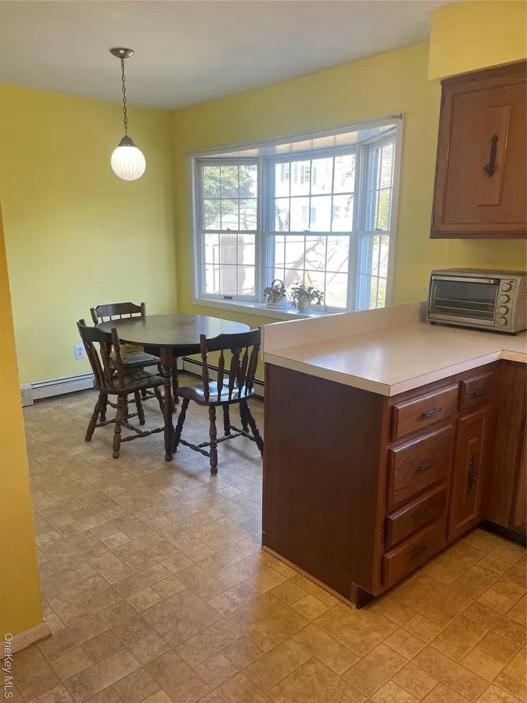 185 Birch Road Kings Park NY 11754