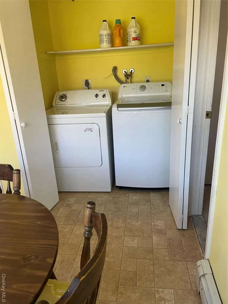 185 Birch Road Kings Park NY 11754
