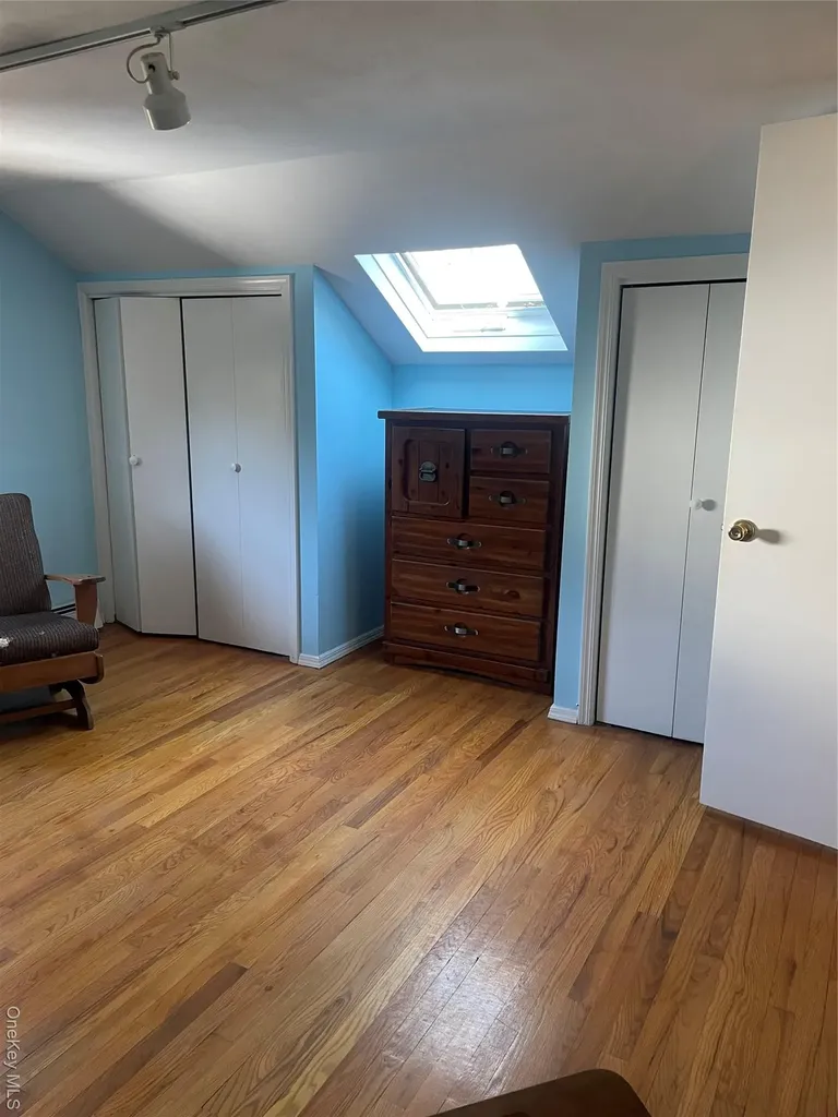 185 Birch Road Kings Park NY 11754