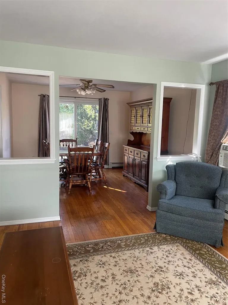 185 Birch Road Kings Park NY 11754